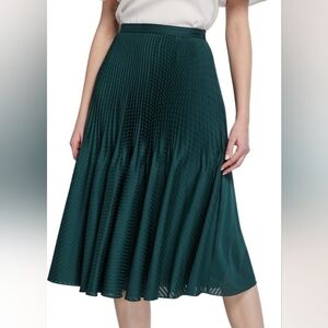 Club Monaco Pleated Long Skirt